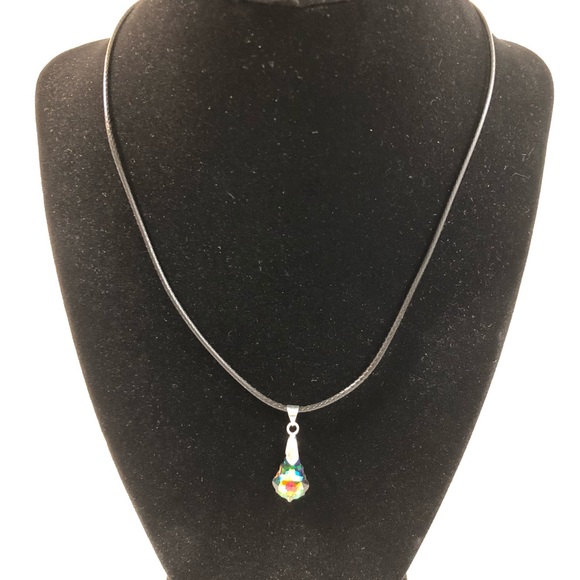 Swarovski Baroque Pendant Choker Necklace NWT - Picture 3 of 4